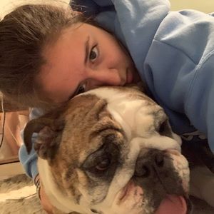 Meet your Posher, Carly